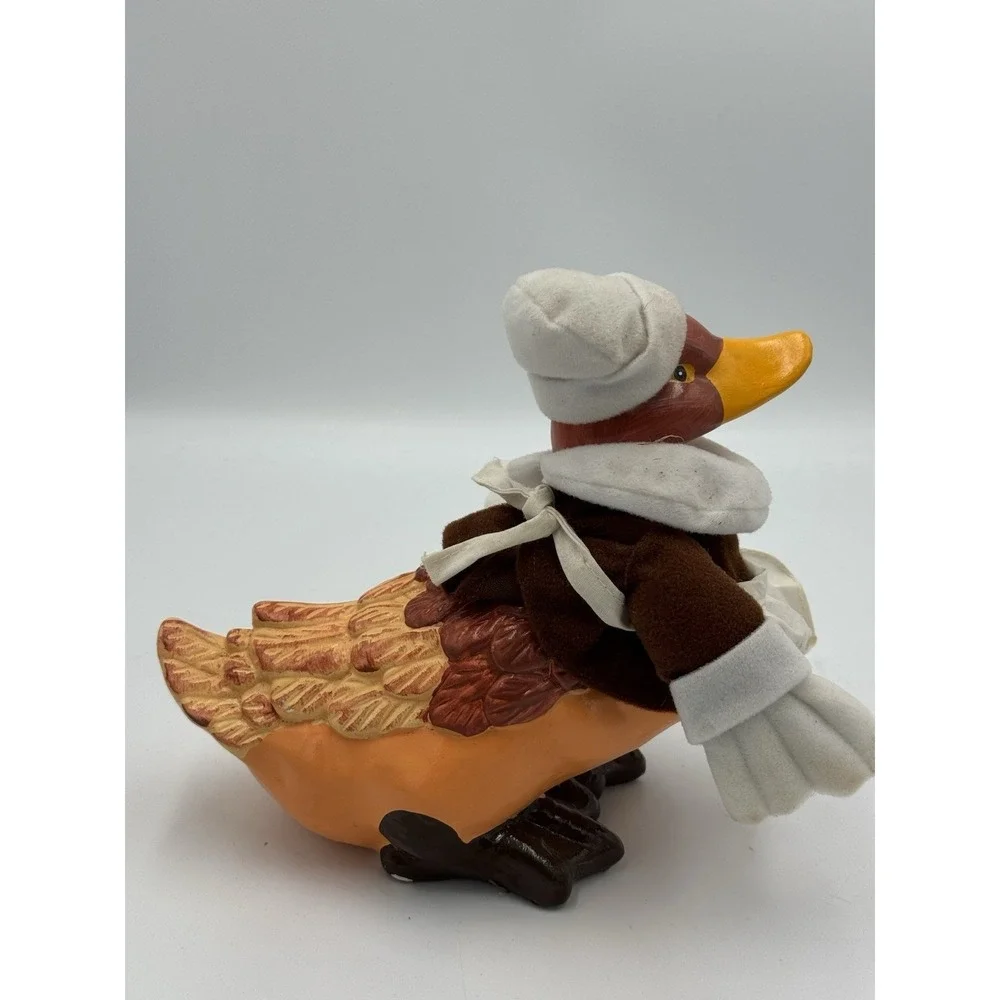 Vintage Ceramic Pilgrim Duck Thanksgiving Fall